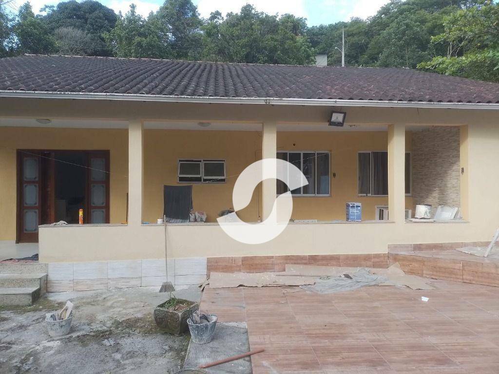 Casa à venda com 4 quartos, 280m² - Várzea das Moças,Niterói