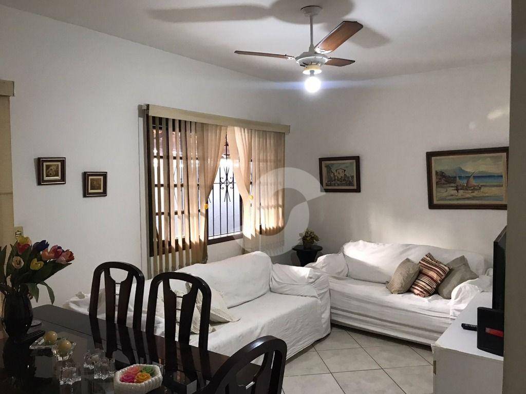 Casa à venda com 3 quartos, 200m² - Piratininga,Niterói