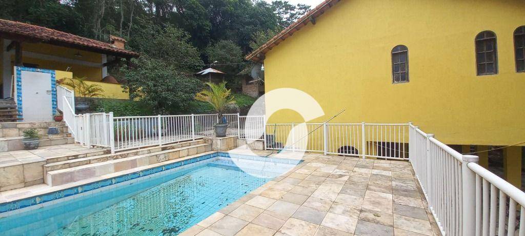 Casa à venda com 2 quartos, 200m² - Maravista,Niterói