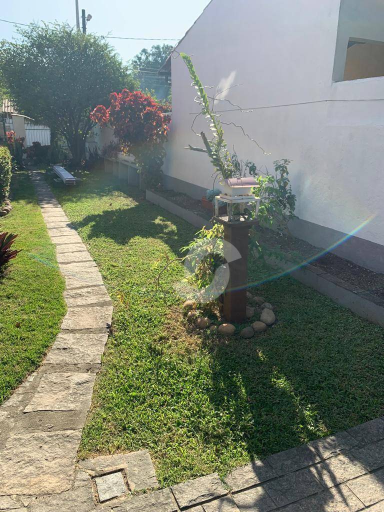  - Casa à venda, 136 m² por R$ 1.100.000,00 - Itaipu - Niterói/RJ