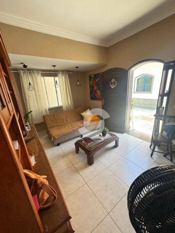  - casa a venda no Fonseca por 460.000 mil