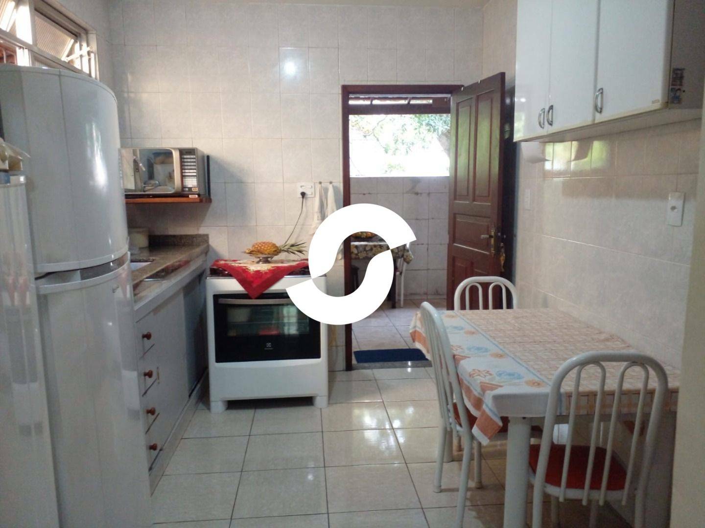 Casa à venda com 4 quartos, 200m² - São Domingos,Niterói