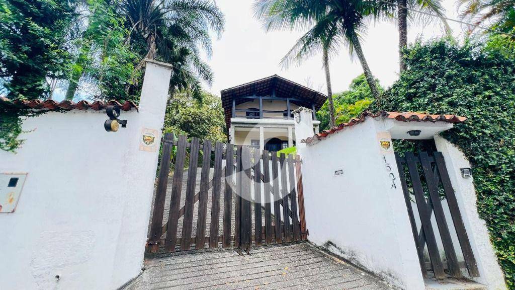  - Casa com 3 quartos no Badu
