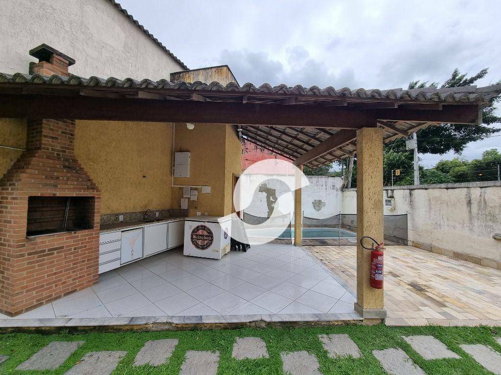 Casa à venda com 2 quartos, 65m² - Itaipu,Niterói
