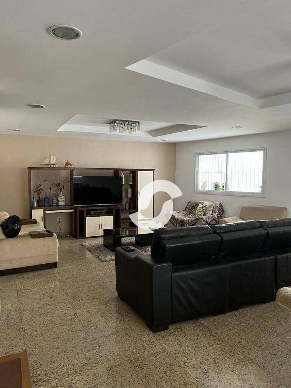 Casa à venda com 8 quartos, 510m² - Icaraí,Niterói