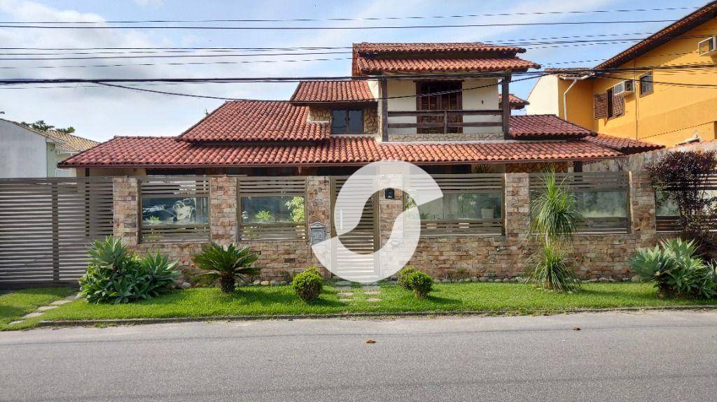 - Casa à venda, 363 m² por R$ 2.300.000,00 - Camboinhas - Niterói/RJ