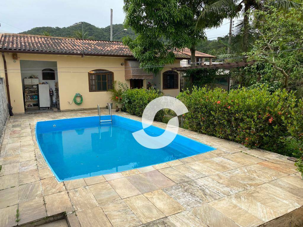 Casa à venda com 4 quartos, 180m² - Maravista,Niterói