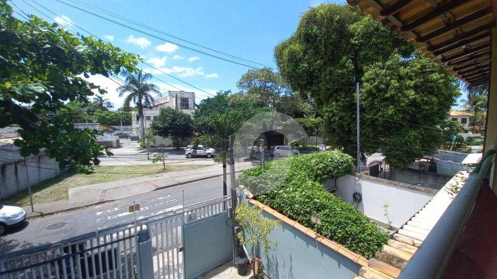 Casa à venda com 3 quartos, 180m² - Piratininga,Niterói