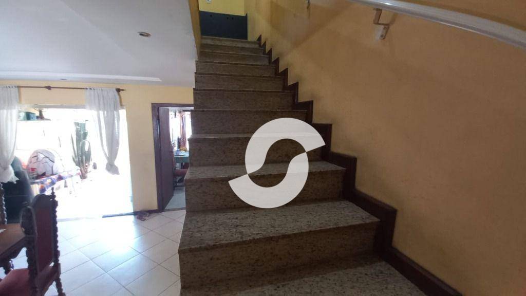  - Casa à venda, 180 m² por R$ 750.000,00 - Piratininga - Niterói/RJ