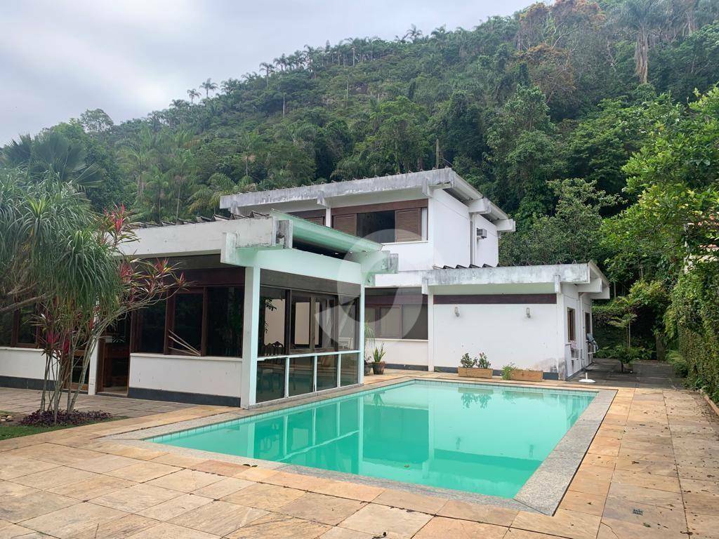 Casa à venda com 4 quartos, 658m² - Itacoatiara,Niterói