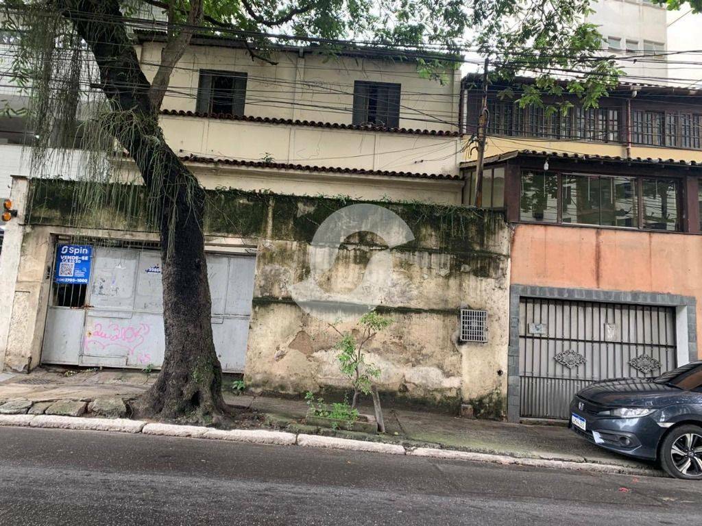 Casa à venda com 3 quartos, 210m² - Santa Rosa,Niterói