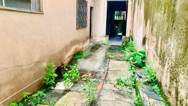 Casa à venda com 3 quartos, 210m² - Santa Rosa,Niterói