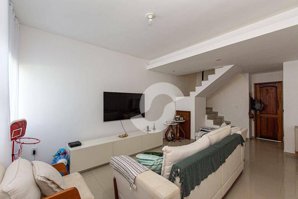 Casa à venda com 4 quartos, 155m² - Piratininga,Niterói