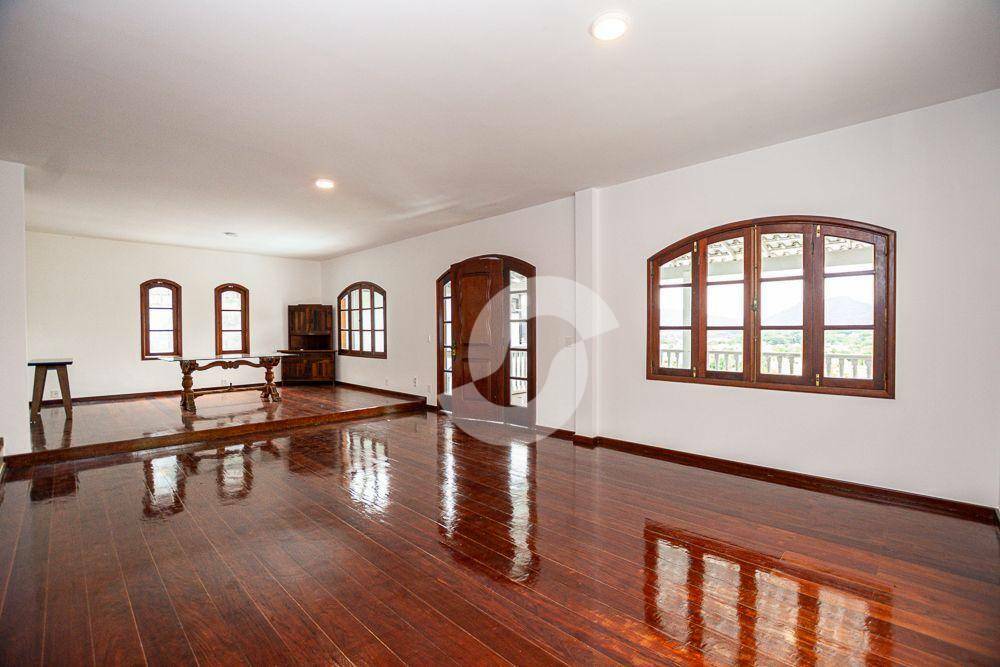  - Casa com 5 dormitórios à venda, 390 m² por R$ 1.680.000,00 - Engenho do Mato - Niterói/RJ