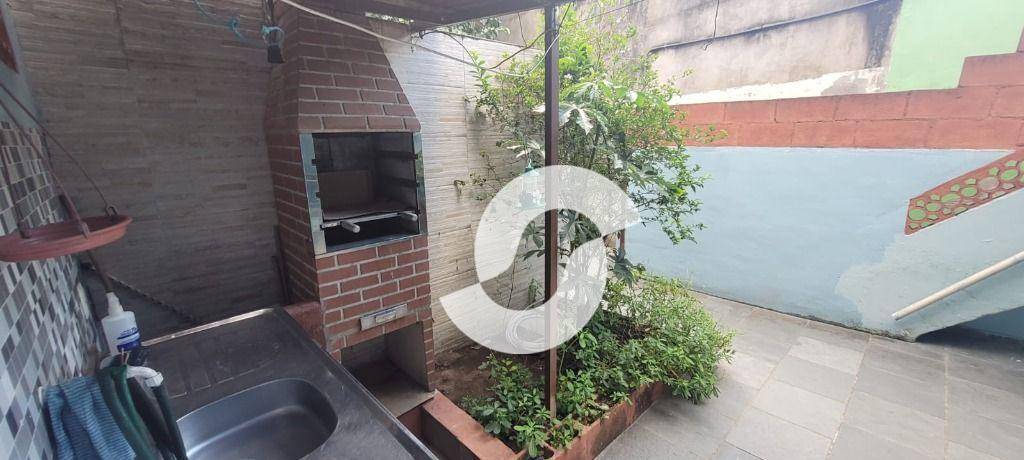 Casa à venda com 2 quartos, 184m² - Fonseca,Niterói
