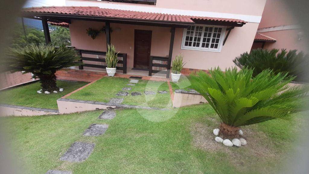Casa à venda com 5 quartos, 274m² - Maria Paula,Niterói