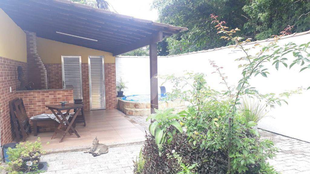 Casa à venda com 3 quartos, 180m² - Piratininga,Niterói
