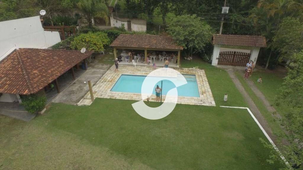 Fazenda à venda com 3 quartos, 2500m² - Vila Progresso,Niterói