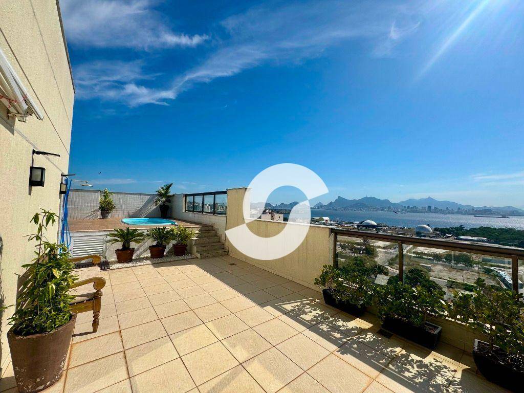 Cobertura à venda com 3 quartos, 192m² - Centro,Niterói
