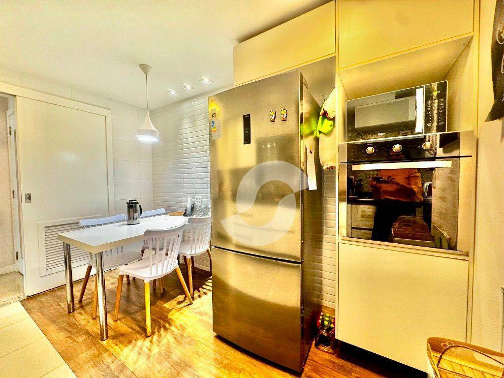 Cobertura à venda com 4 quartos, 194m² - Icaraí,Niterói