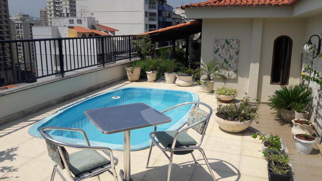 Cobertura à venda com 4 quartos, 330m² - Ingá,Niterói
