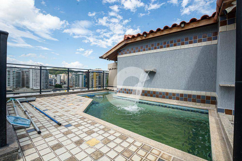 Cobertura à venda com 4 quartos, 270m² - Icaraí,Niterói