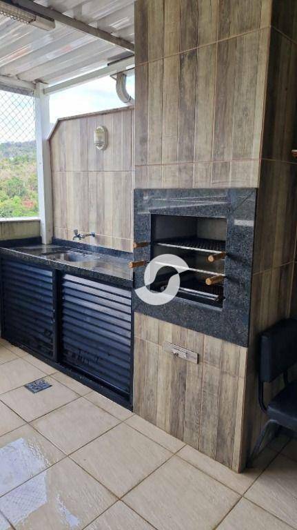 Cobertura à venda com 2 quartos, 111m² - Maria Paula,Niterói