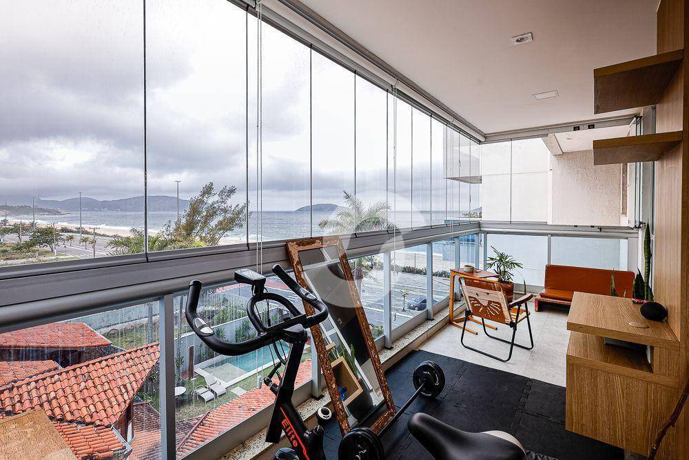  - Cobertura com 3 dormitórios à venda, 171 m² por R$ 2.490.000,00 - Piratininga - Niterói/RJ