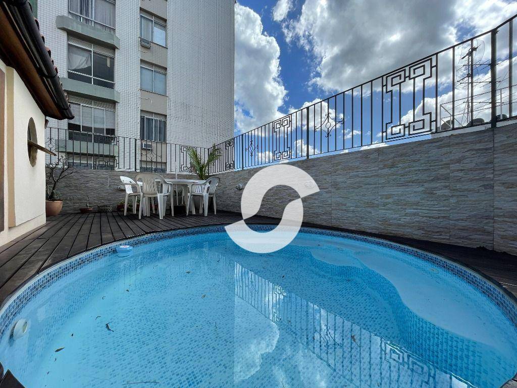  - Cobertura tríplex, 3 dormitórios, suíte lavabo, 2 vagas