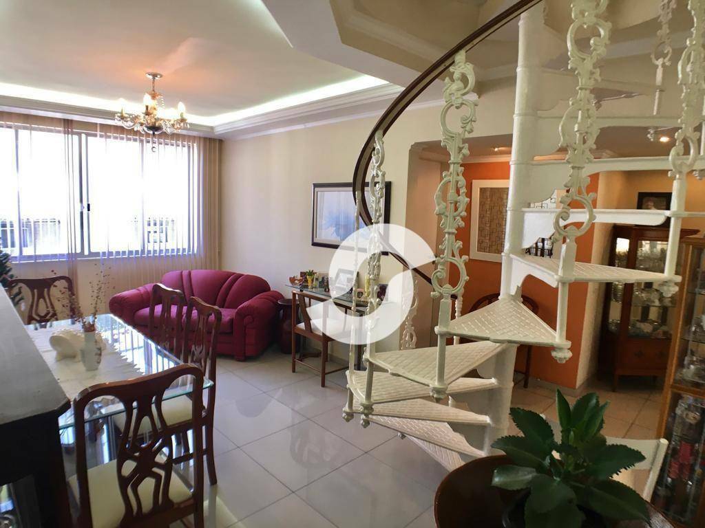 Cobertura à venda com 2 quartos, 128m² - Icaraí,Niterói