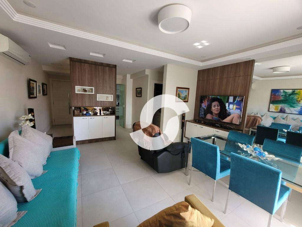 Cobertura à venda com 2 quartos, 237m² - Ingá,Niterói