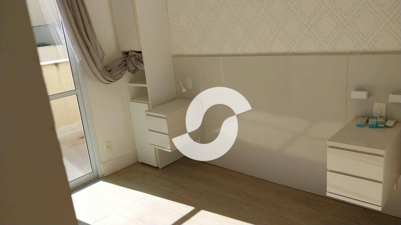 Cobertura à venda com 2 quartos, 140m² - Piratininga,Niterói