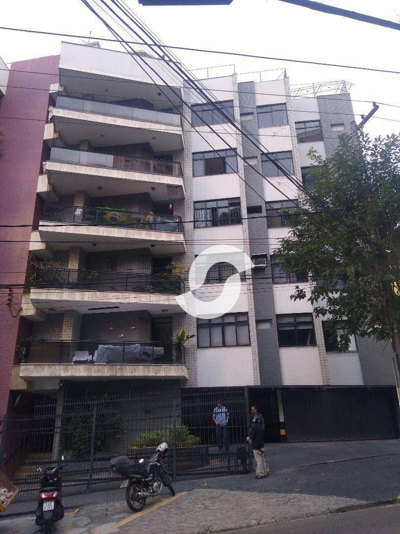 Cobertura à venda com 3 quartos, 210m² - Ingá,Niterói