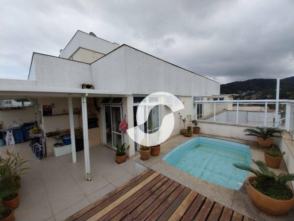 Cobertura à venda com 3 quartos, 130m² - Itaipu,Niterói