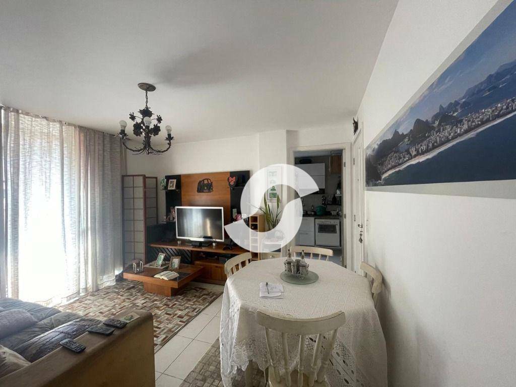 Cobertura à venda com 2 quartos, 119m² - Centro,Niterói