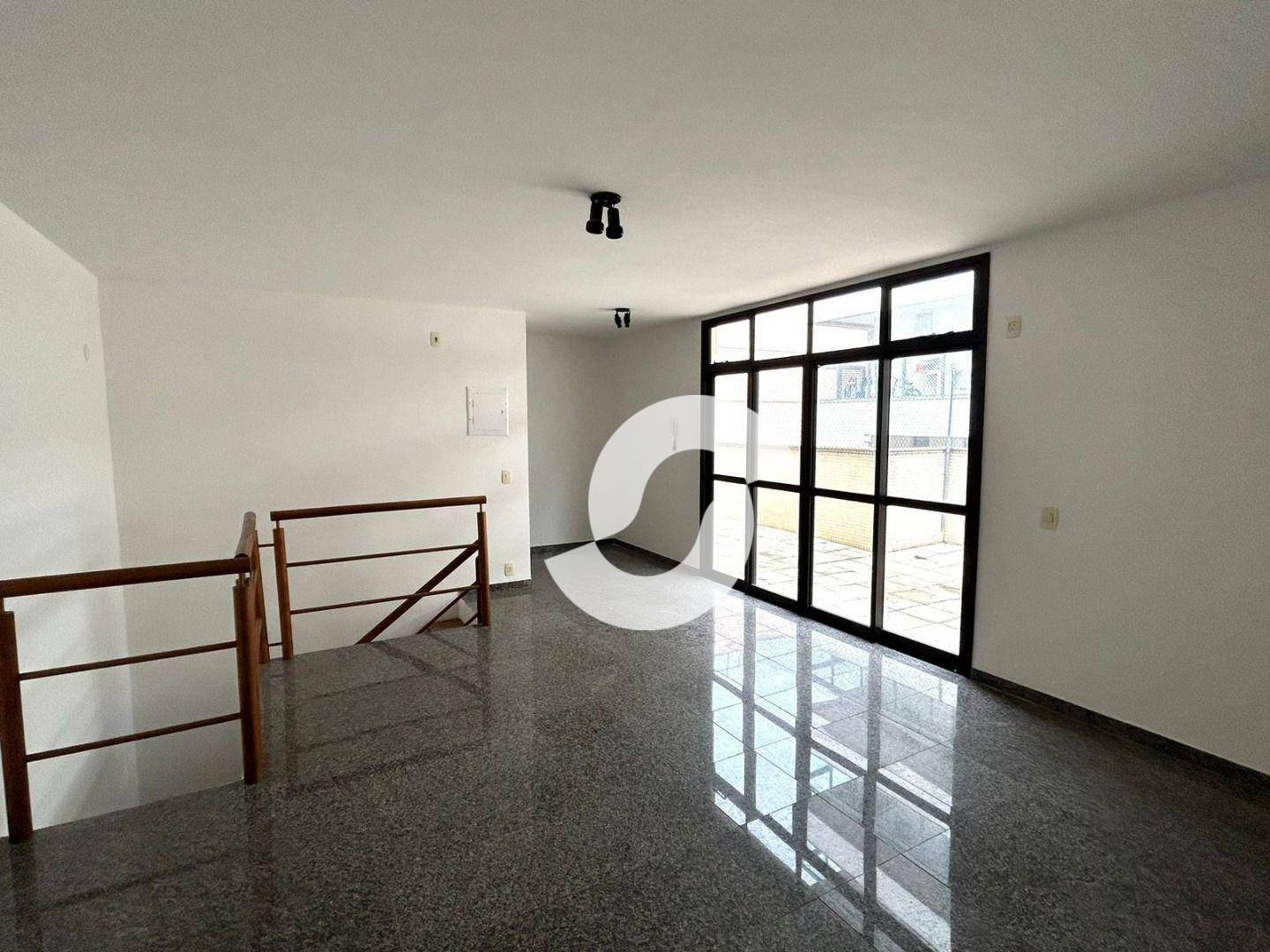 Cobertura à venda com 3 quartos, 215m² - Jardim Icaraí,Niterói
