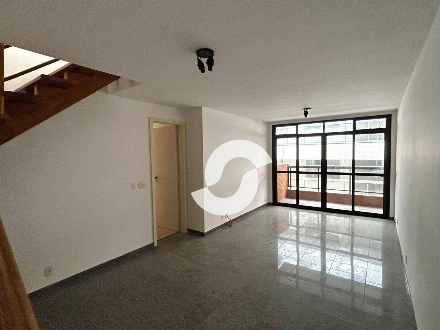  - Cobertura com 3 dormitórios à venda, 215 m² por R$ 1.200.000,00 - Jardim Icaraí - Niterói/RJ