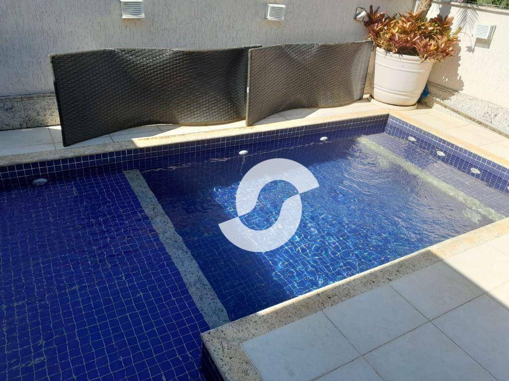 Cobertura à venda com 3 quartos, 215m² - Itacoatiara,Niterói