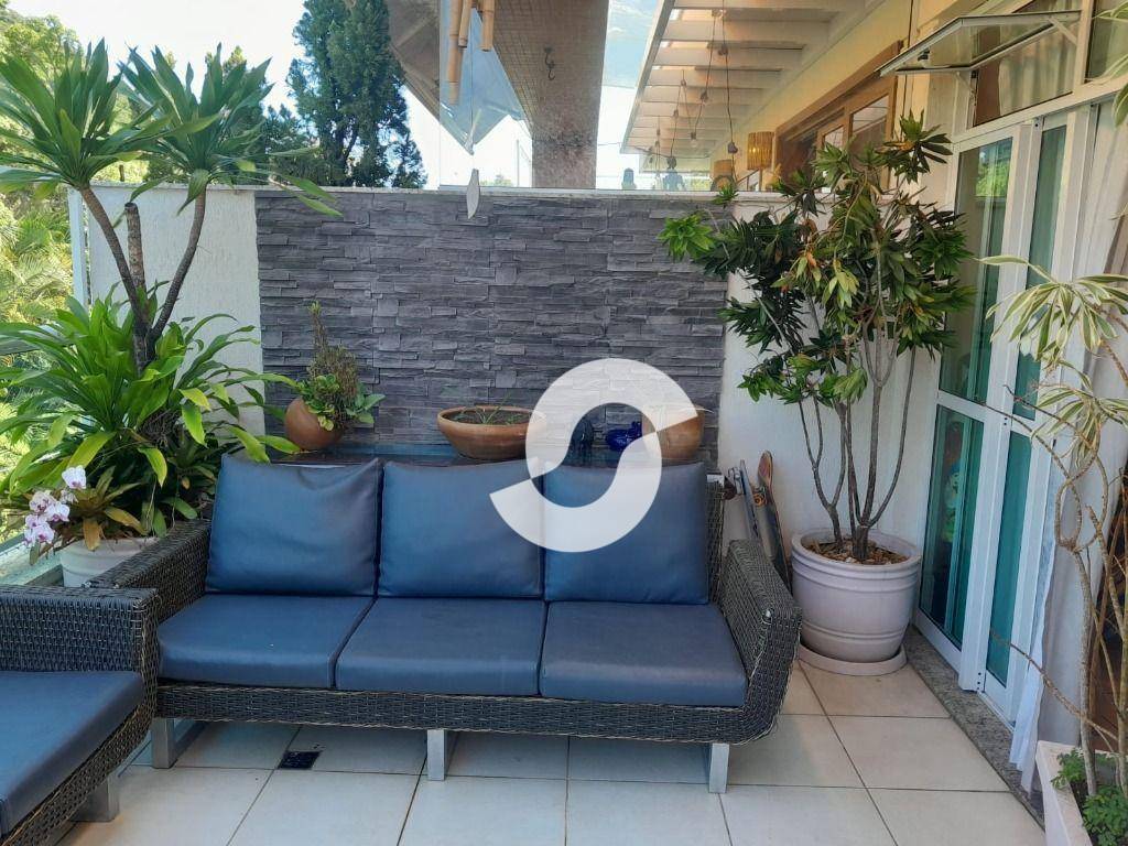  - Cobertura com 3 dormitórios à venda, 215 m² por R$ 2.000.000,00 - Itacoatiara - Niterói/RJ