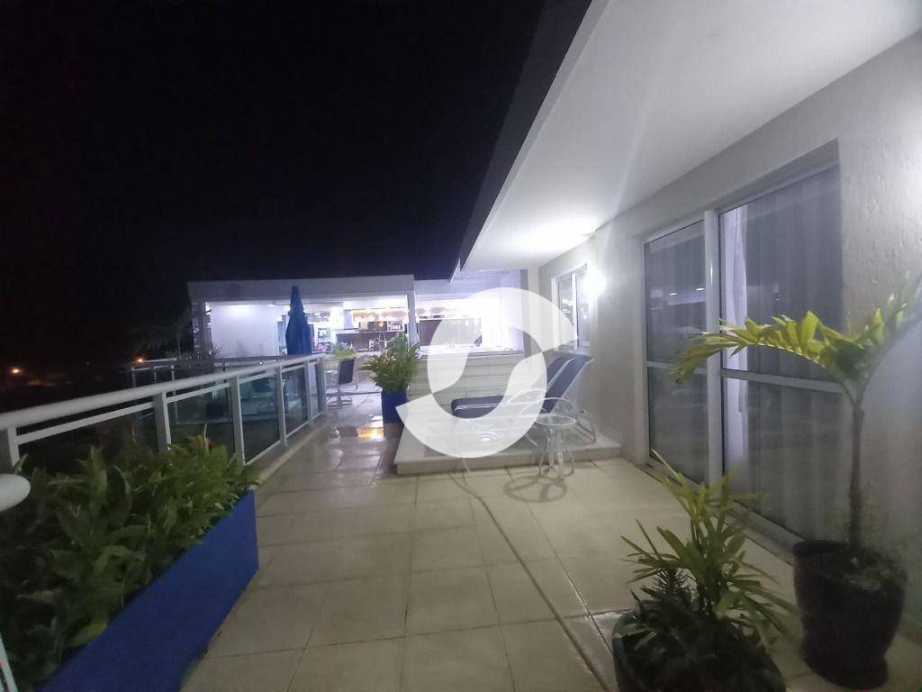 Cobertura à venda com 4 quartos, 263m² - Camboinhas,Niterói