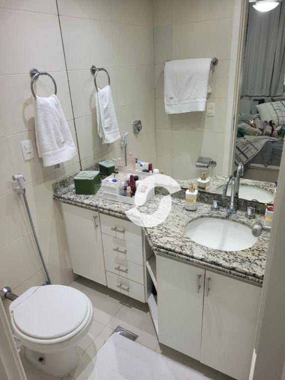 Cobertura à venda com 4 quartos, 220m² - Ingá,Niterói