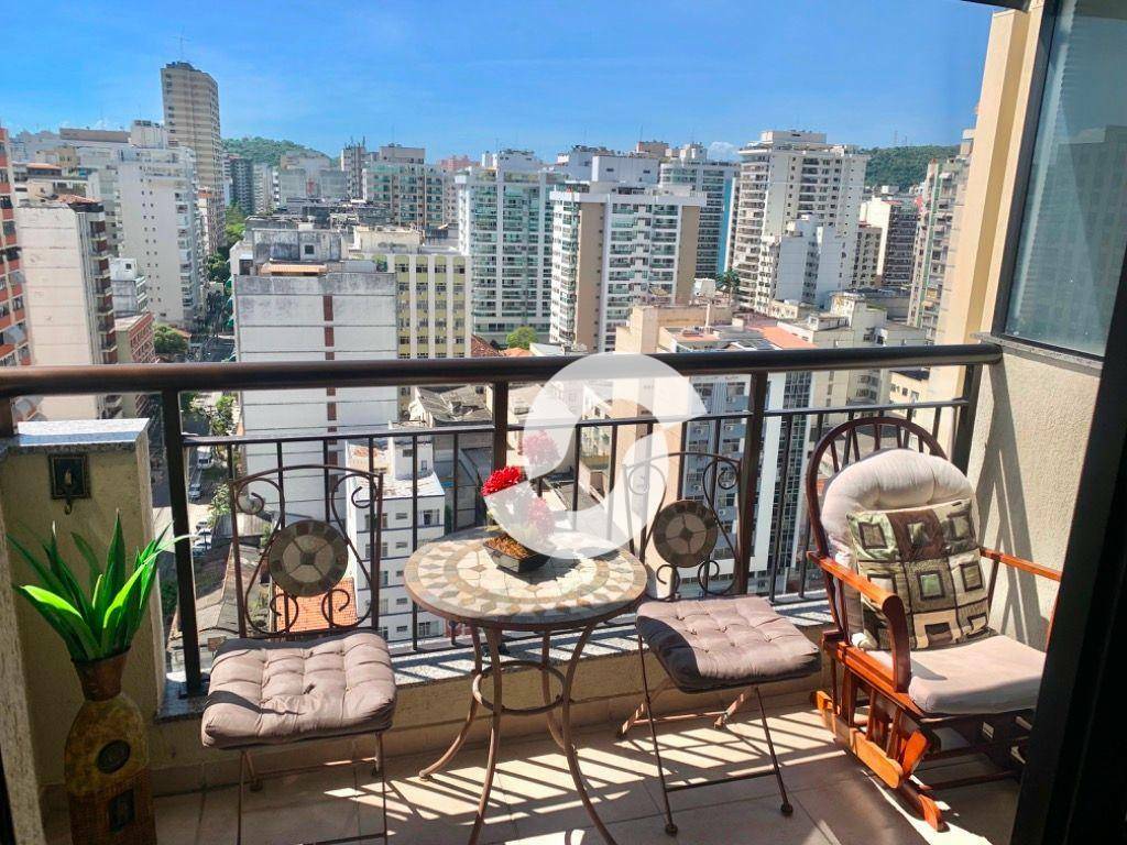 Cobertura à venda com 2 quartos, 147m² - Icaraí,Niterói
