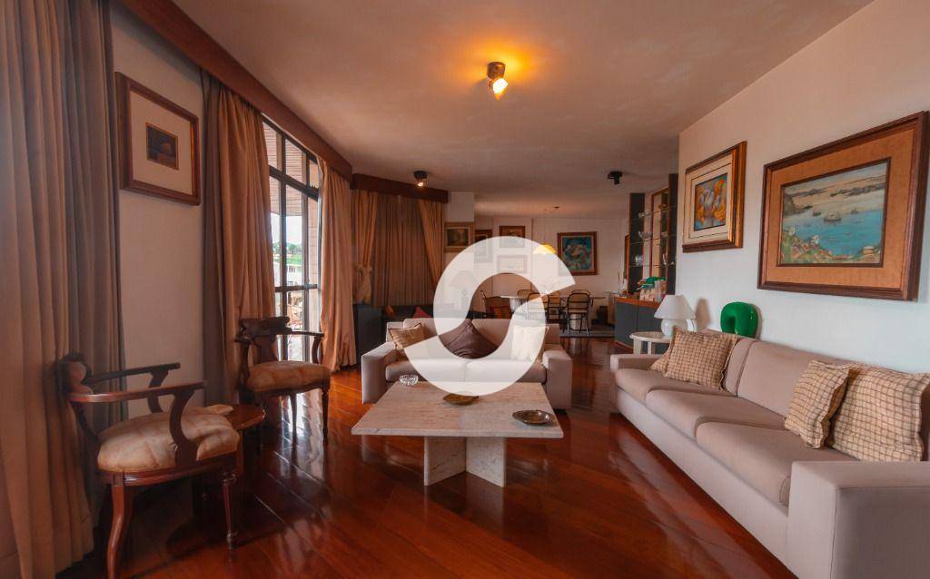 Cobertura à venda com 4 quartos, 465m² - Icaraí,Niterói