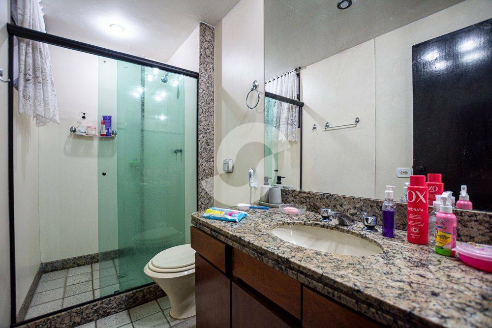 Cobertura à venda com 4 quartos, 379m² - Icaraí,Niterói