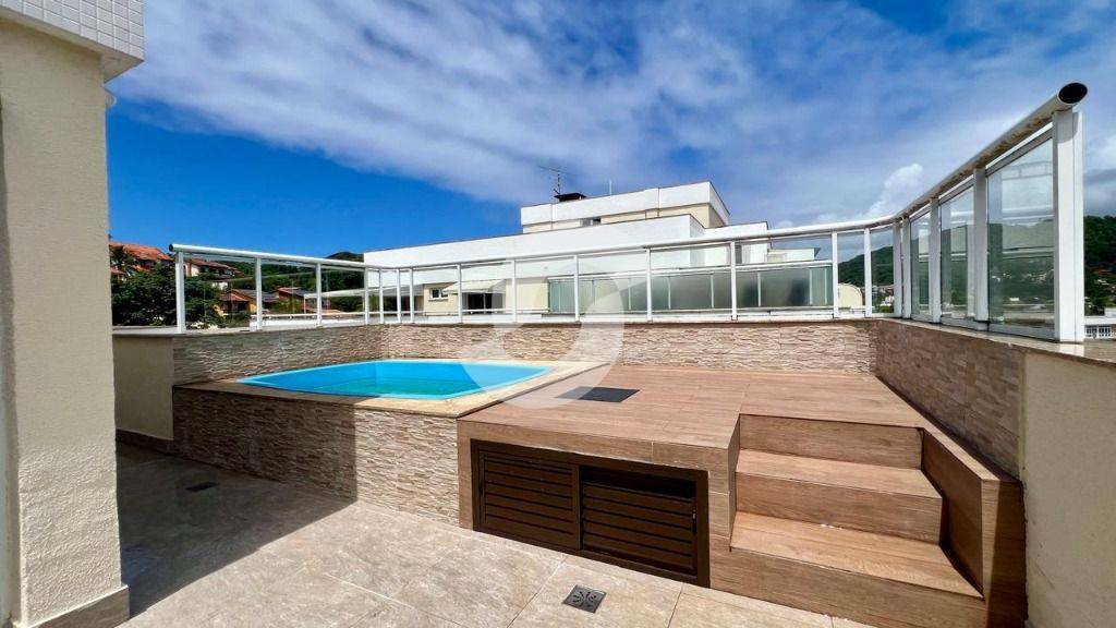 Cobertura à venda com 3 quartos, 200m² - Itaipu,Niterói
