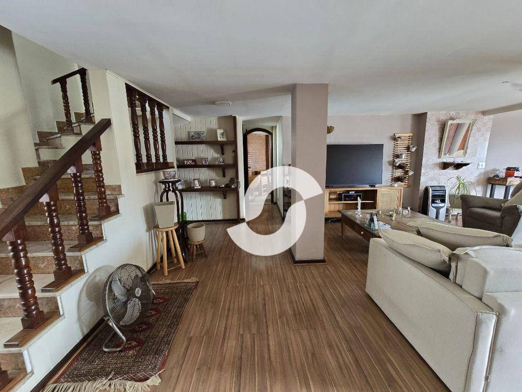  - Cobertura com 4 dormitórios à venda, 268 m² por R$ 990.000,01 - Icaraí - Niterói/RJ