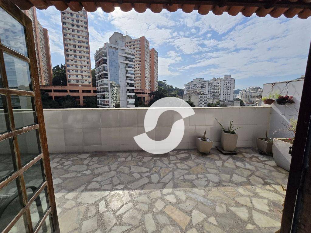 Cobertura à venda com 4 quartos, 268m² - Icaraí,Niterói
