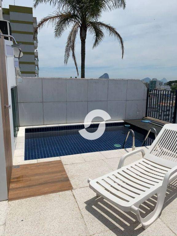 Cobertura à venda com 2 quartos, 220m² - Ingá,Niterói