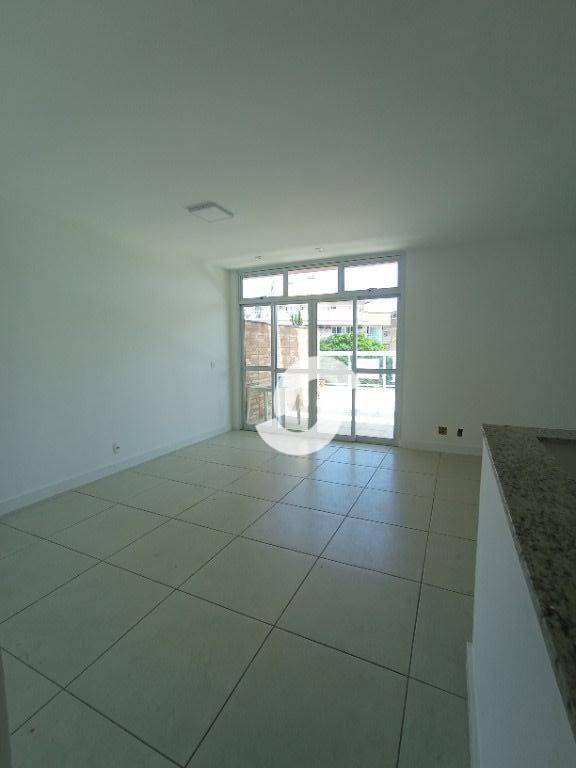 Cobertura à venda com 3 quartos, 240m² - Itacoatiara,Niterói