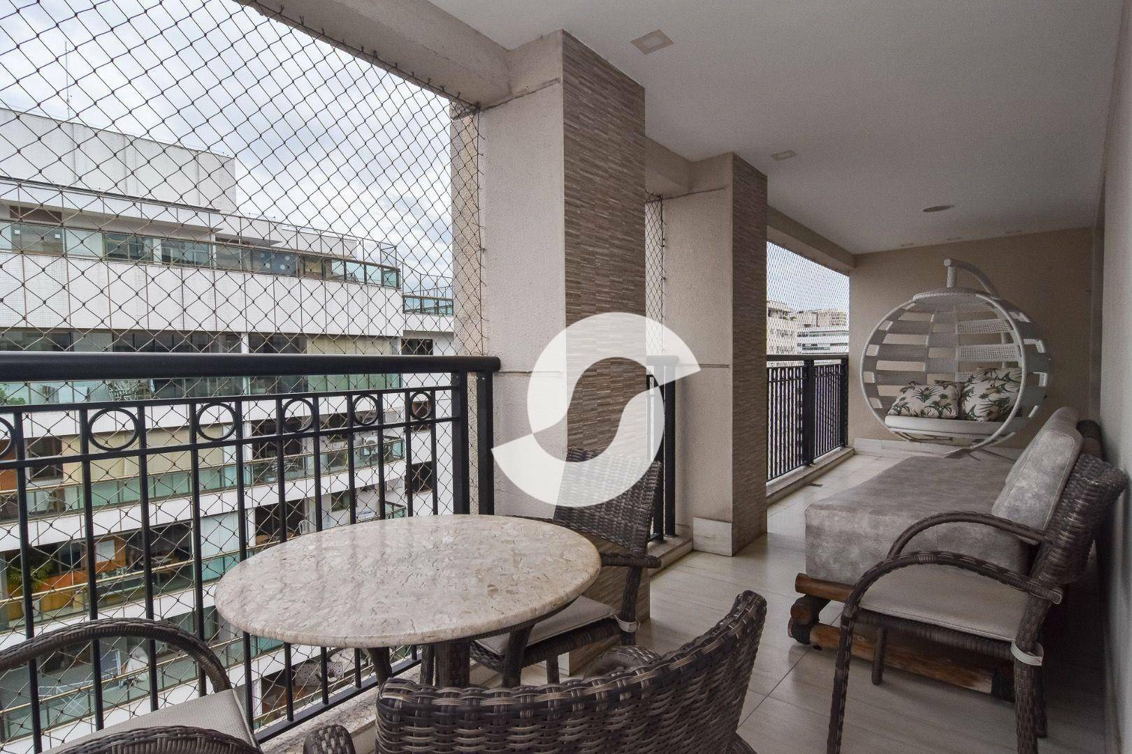 Cobertura à venda com 3 quartos, 290m² - Icaraí,Niterói